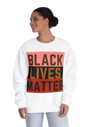 Black sweatshirt featuring a classic design, ideal for comfortable and stylish casual wear.